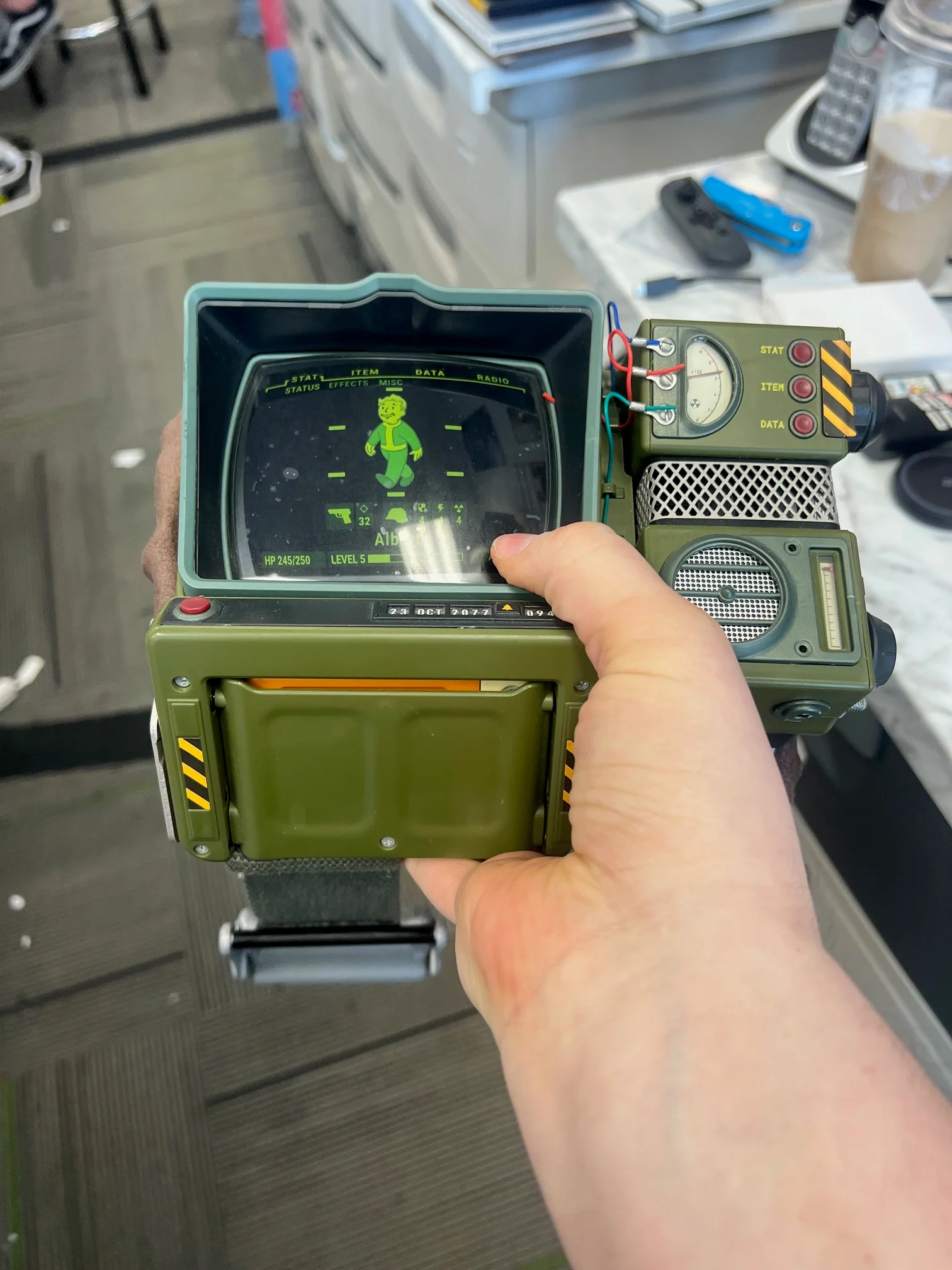 Thumbnail 6